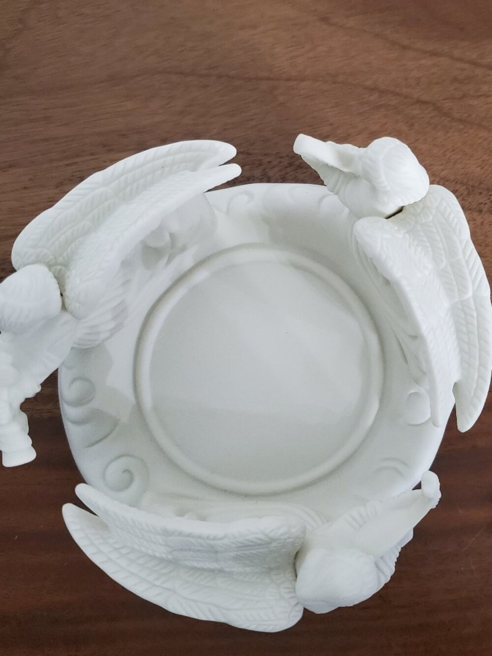 Vintage Avon Porcelain Candle Center Piece Circle of Angels 1999 In Original Box